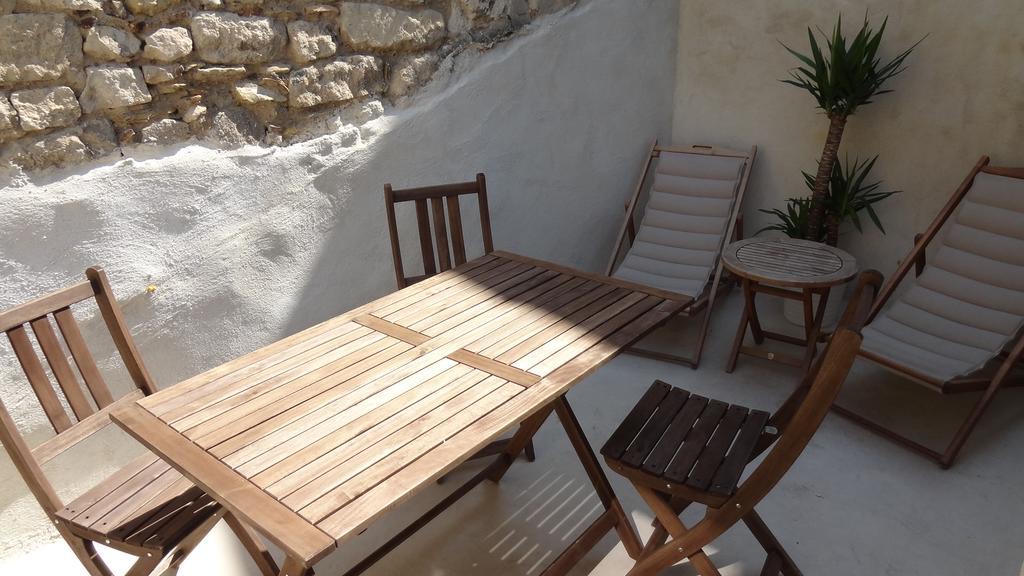 Appartement Avec Terrasse,Mezzanine,Patangarles Ruang foto
